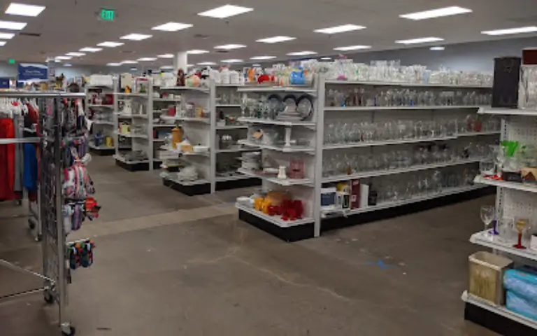 Goodwill Outlet Sacramento - Industrial Blvd CA